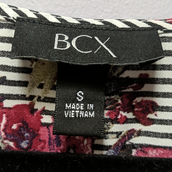 Blouse - Picture 3 of 4